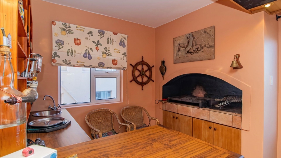 4 Bedroom Property for Sale in Franskraal Western Cape